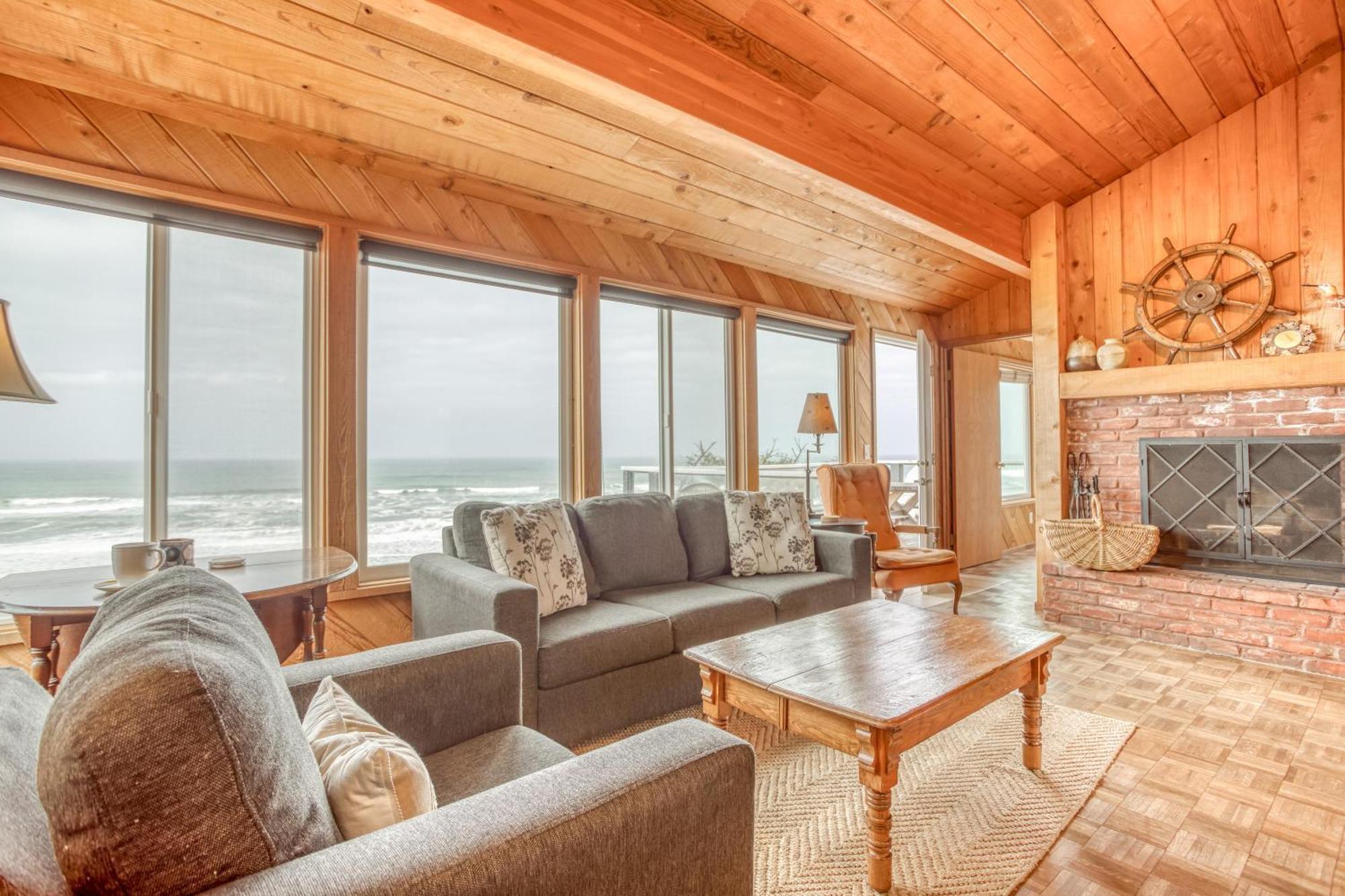 Above The Beach Lincoln City Exterior foto